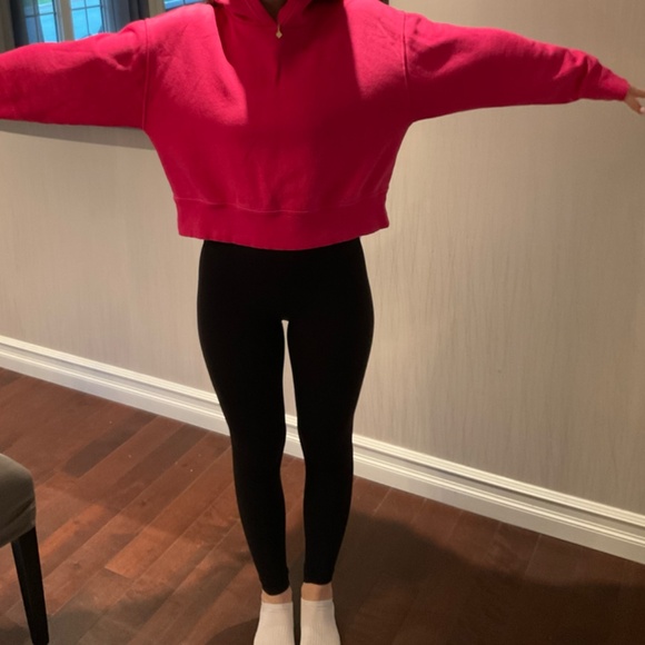 Hot pink cropped Zara hoodie. Only worn a few times in size small - Picture 2 of 5